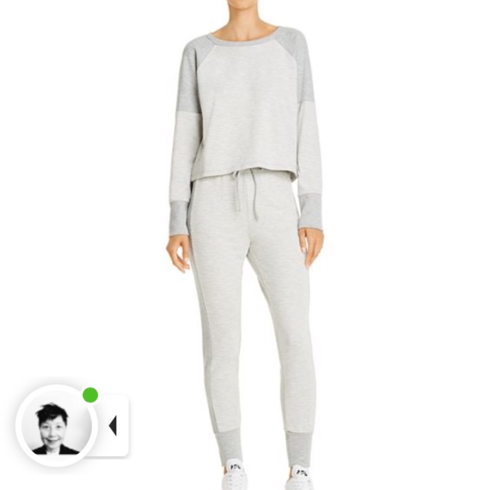 Beyond Yoga sweatshirt and jogger pants